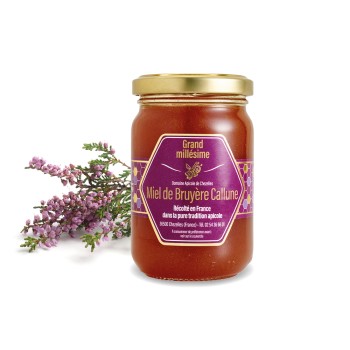 250 g de miel de bruyère (et 50 g pour le nappage)